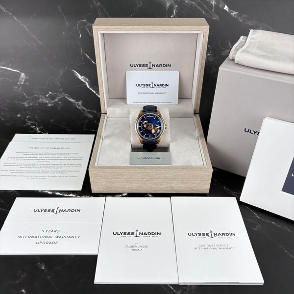 Ulysse Nardin Freak Vision 2305-270LE-3AE-BLUE/1A